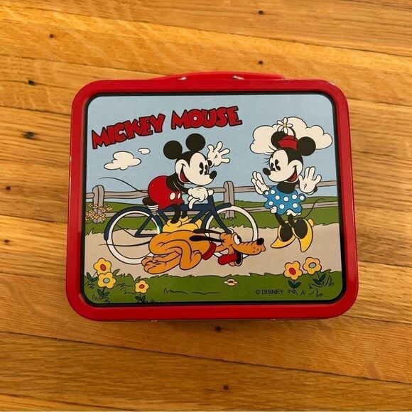 Disney Mickey and Friends Vintage 90s Tin Box Lunch Box MickeyMouse MinnieMouse - Picture 1 of 6